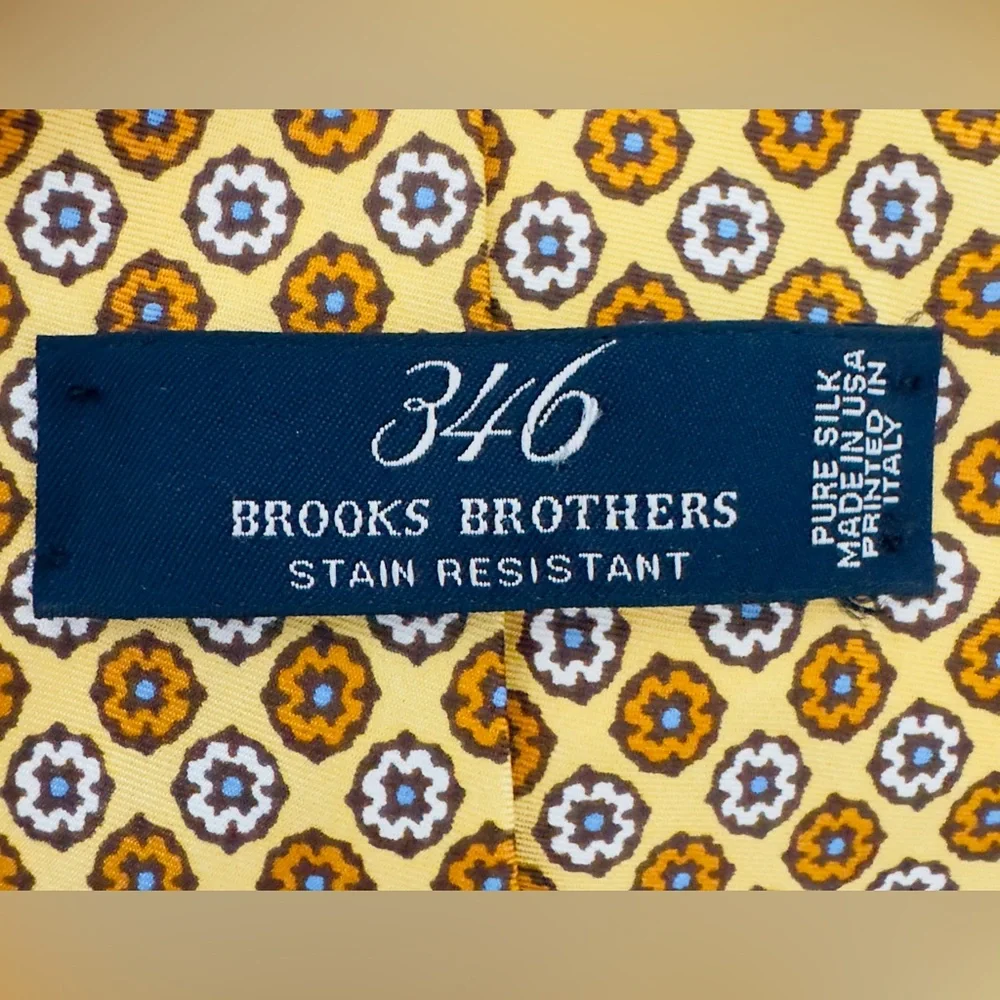 Brooks Brothers 346 Tie Men's‎ Gold Floral 100% Silk Necktie Handmade In USA